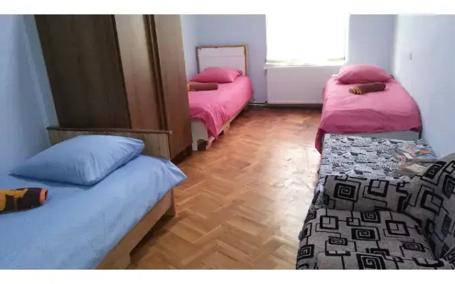 Vareron Hostel