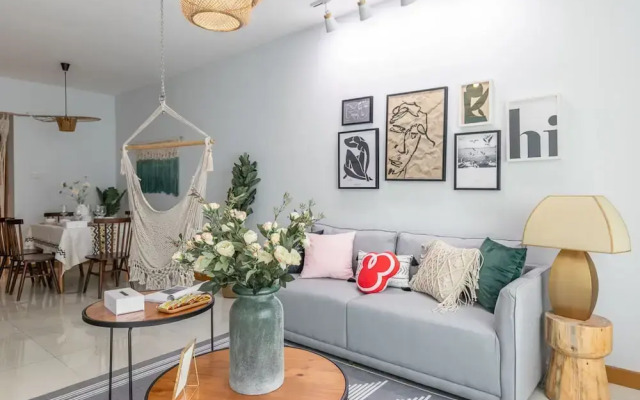 Locals Boutique Apartment Gongbei No.3