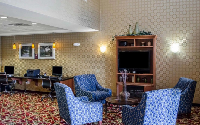 Comfort Suites Hummelstown - Hershey