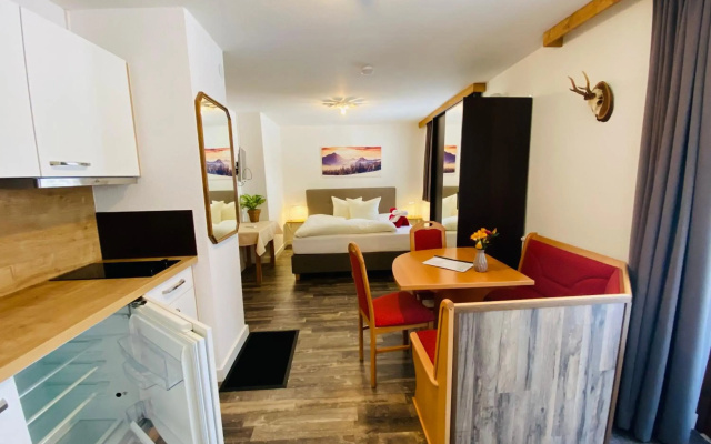 Pension Jagerhof - Sommercard Inkl - 5 Min zum Hochzeiger
