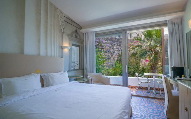 Royal Marmin Bay Boutique & Art Hotel - Adults Only