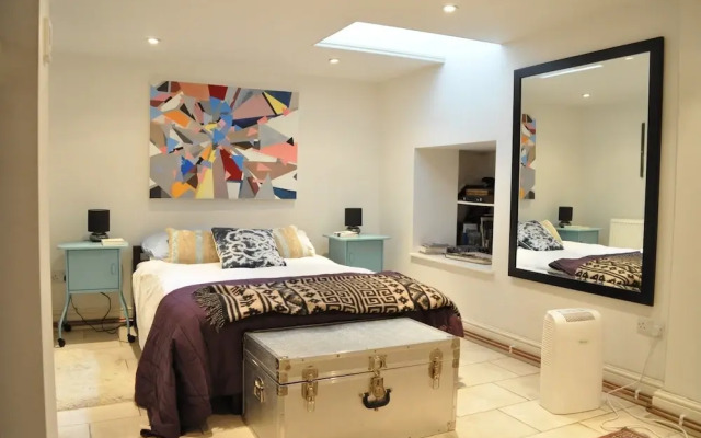 Stylish 1 Bedroom Apartment Near Parsons Green Station
