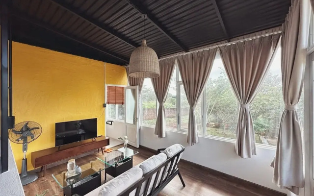 XOM Organic Farm Stay