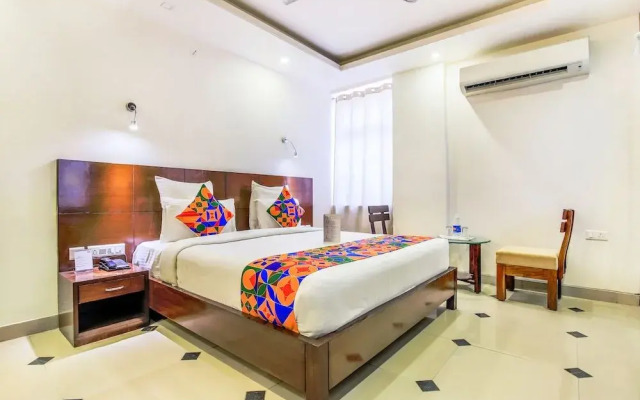 Fabhotel Royal Heritage