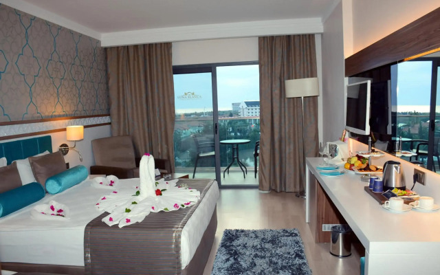 Luna Blanca Resort & Spa - All Inclusive