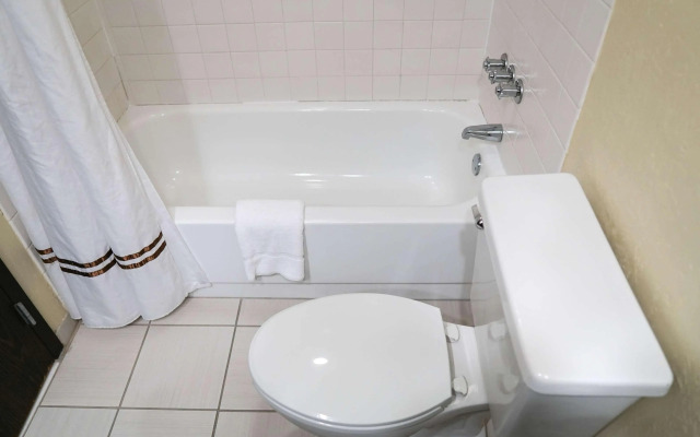 Best Western Plus Augusta North Inn & Suites