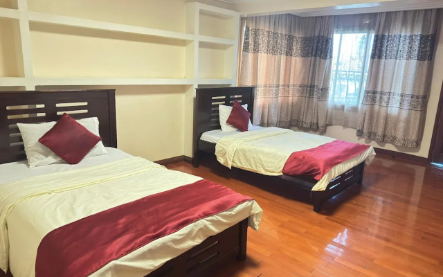 Lux Suites Lakeview Mansion Nakuru