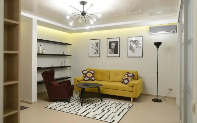 Apartments on Voykova 6