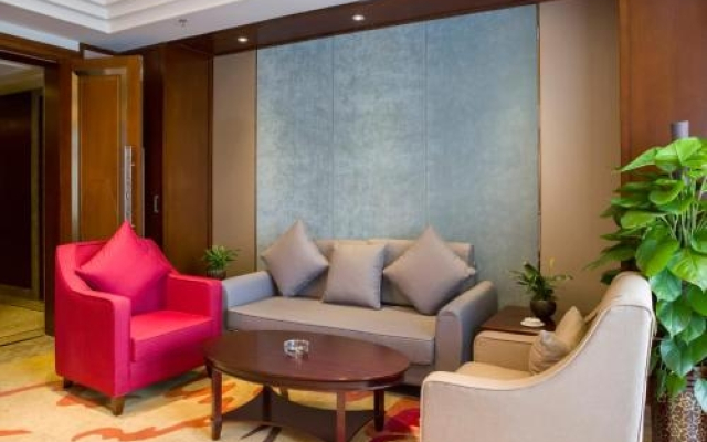 Yinchuan Western Airport Aviation Hotel