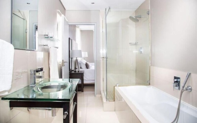 401 Infinity Apartment