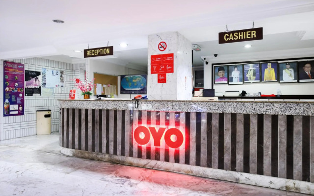 OYO 979 Hua Kuok Inn