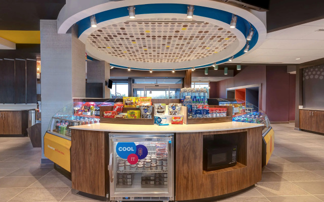 Tru by Hilton Grantville, PA