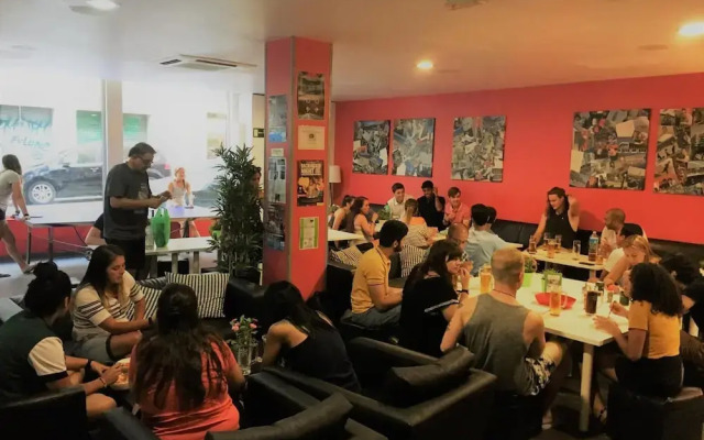 HelloBCN Hostel