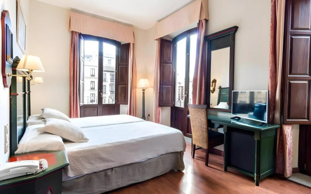 Hotel Plaza Nueva