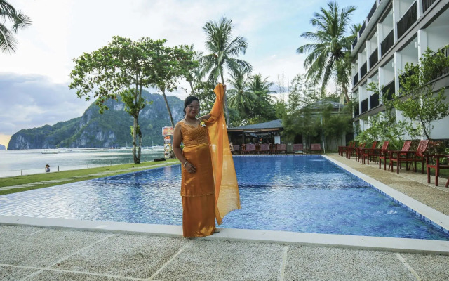 Doublegem Beach Resort and Hotel