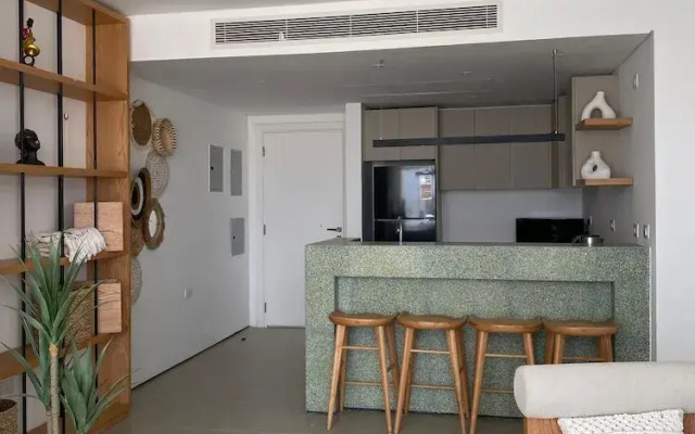 Stayr Somabay - Bay life home rentals