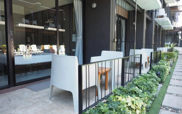 LaLune Beach Resort