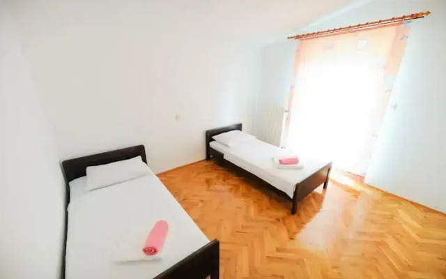 Apartments Jurišić
