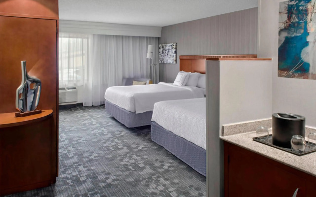 Courtyard by Marriott Paramus