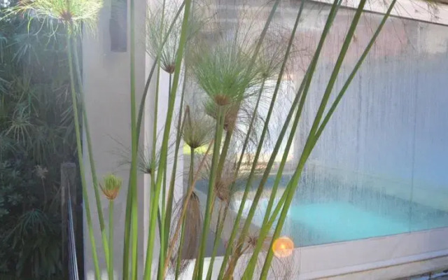 Valeria House Rental Suites