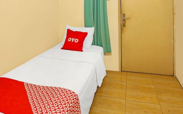 OYO 92262 Backpacker Homestay Cibubur