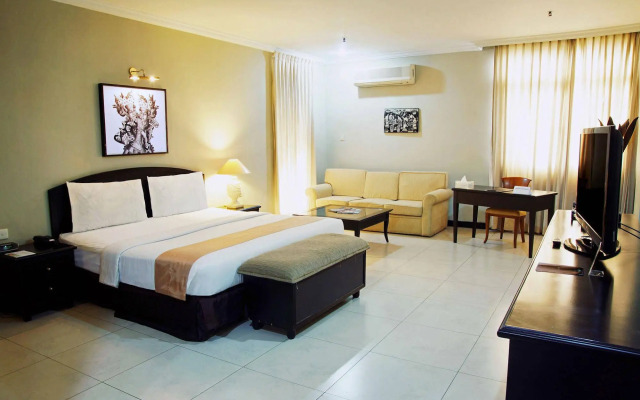 Puri Denpasar Hotel