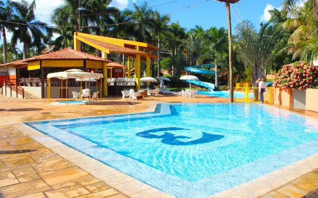 Estancia Park Hotel