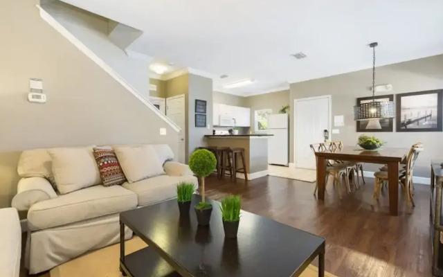 Lucayan Home 2960