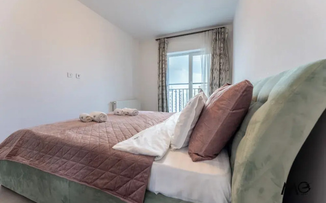 MoHost Dynamic - Modern 2BR Apartment