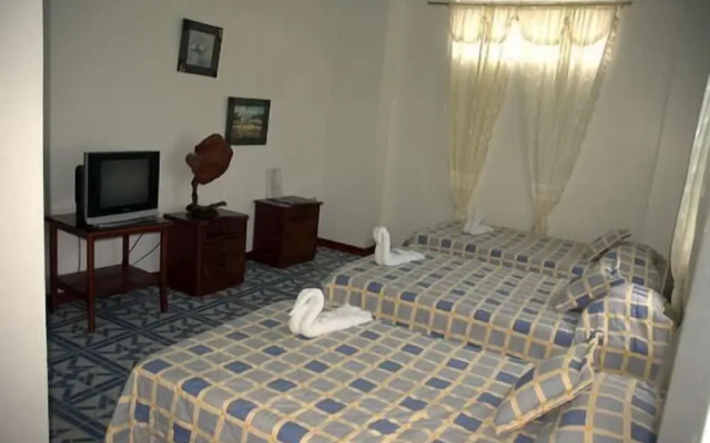 Hotel Salinas