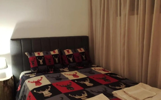 Studio 9, St John Park