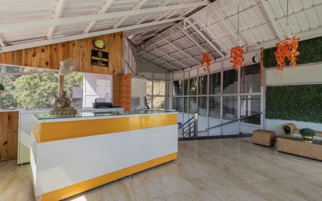 Treebo Stotrak S N Residency, Mussoorie