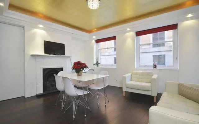 Uber London Trafalgar Apartments
