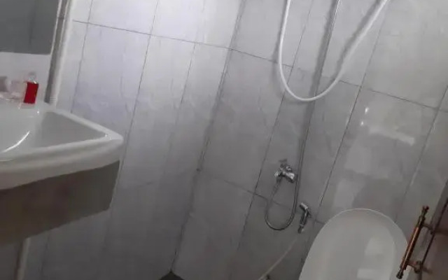 1-2pax AC room 3 including kitchen