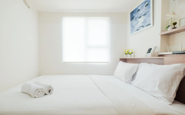 Comfortable 2BR Apartment at Cinere Resort
