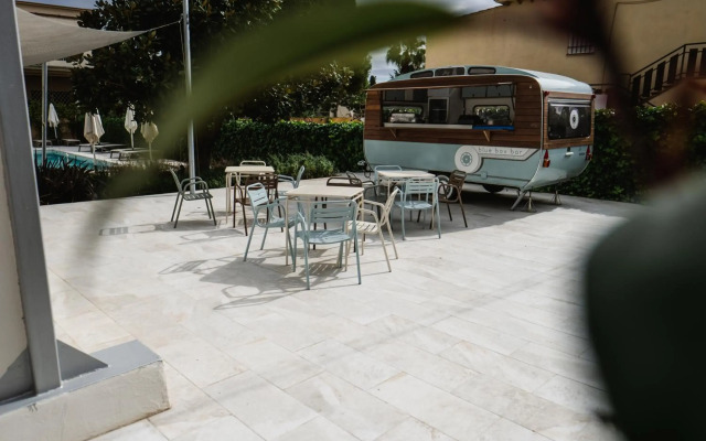 Nuria Hotel
