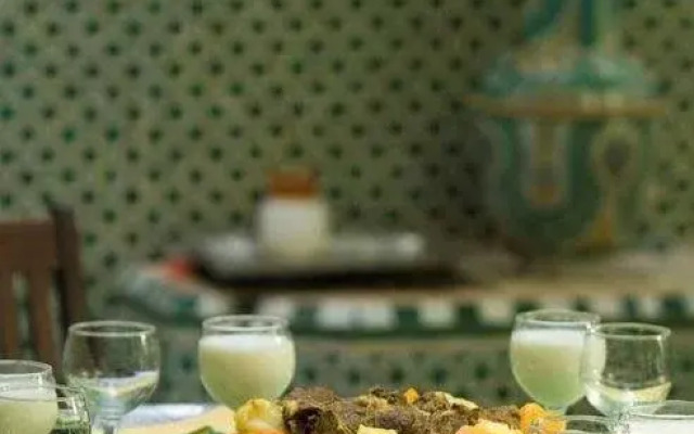Riad Ravel
