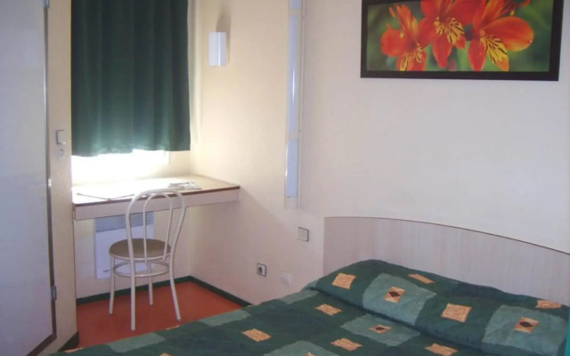 Premiere Classe Dunkerque Sud - Loon Plage