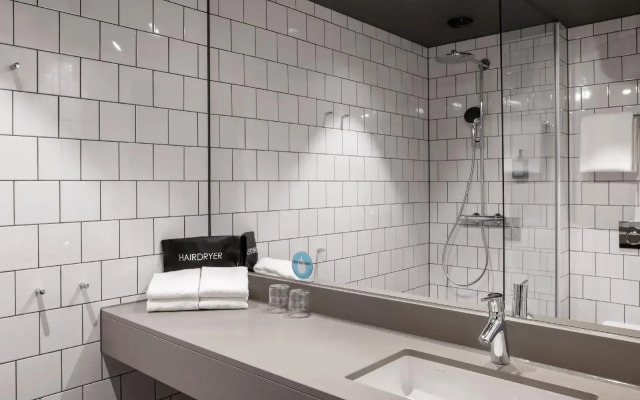 Comfort Hotel Arlanda Airport Terminal