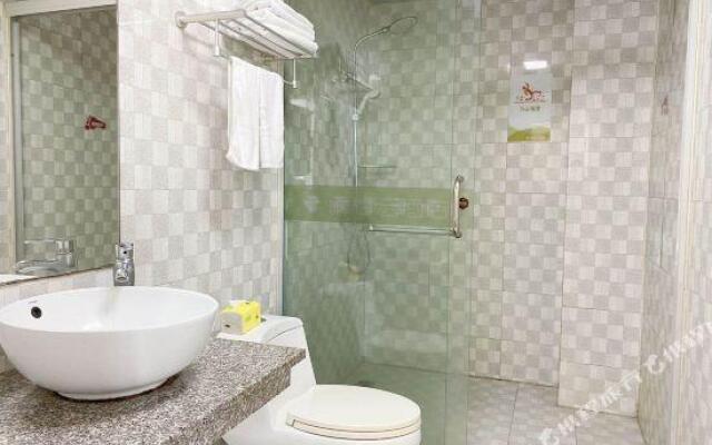 Pebble Motel(Lujiang Andre Plaza store)