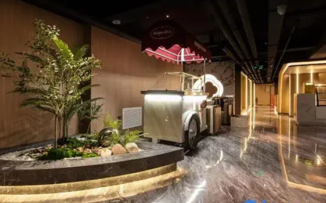 Kunlong Harbor Hotel