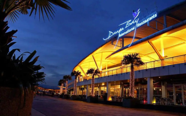 Stylish Dpristine 9 Next to Legoland Free Parking