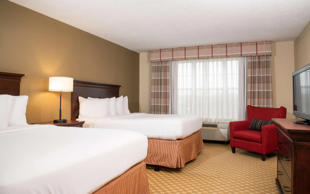 Country Inn & Suites by Radisson, Milwaukee West (Brookfield), WI