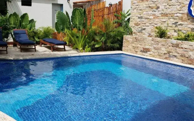 Poza Clara Sanctuary Hotel