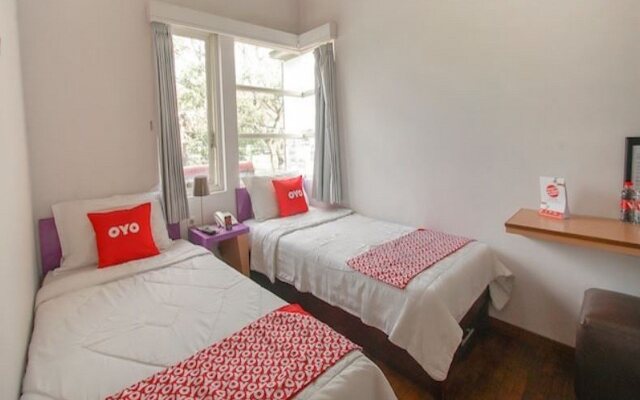 OYO 3808 Fif-fa Hotel Kauman