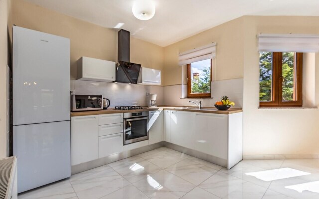 Awesome Apartment in Pula With Wifi and 5 Bedrooms