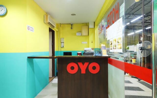 Oyo 89688 Alor Street Hotel