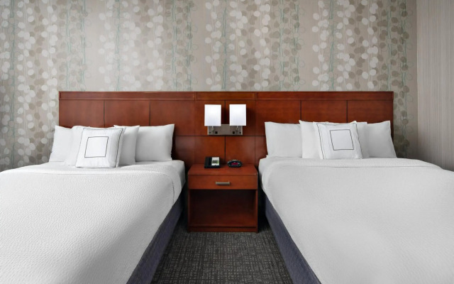 Courtyard by Marriott Raleigh North/Triangle Town Center