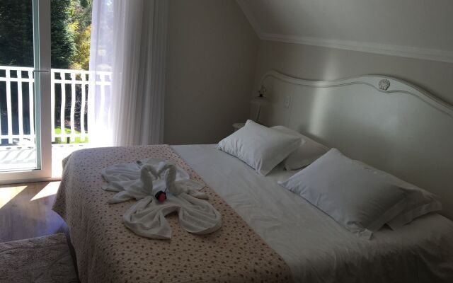 Hotel Monte Felice Bosque