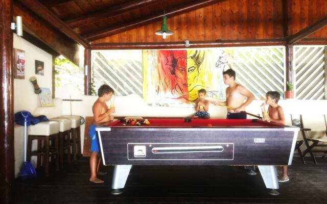Cubaneros Holiday Inn
